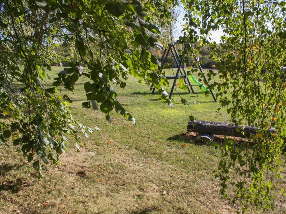 Reves De Bois Villa Loubeyrat Exteriör bild